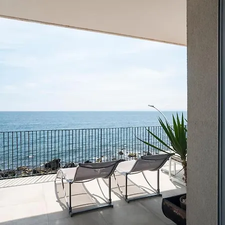 Prua Sul Mare 阿齐·卡斯特罗